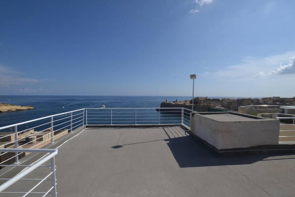 Vallettadreamsuites Groud Floor Shared Sea View Rooof Terrace Экстерьер фото